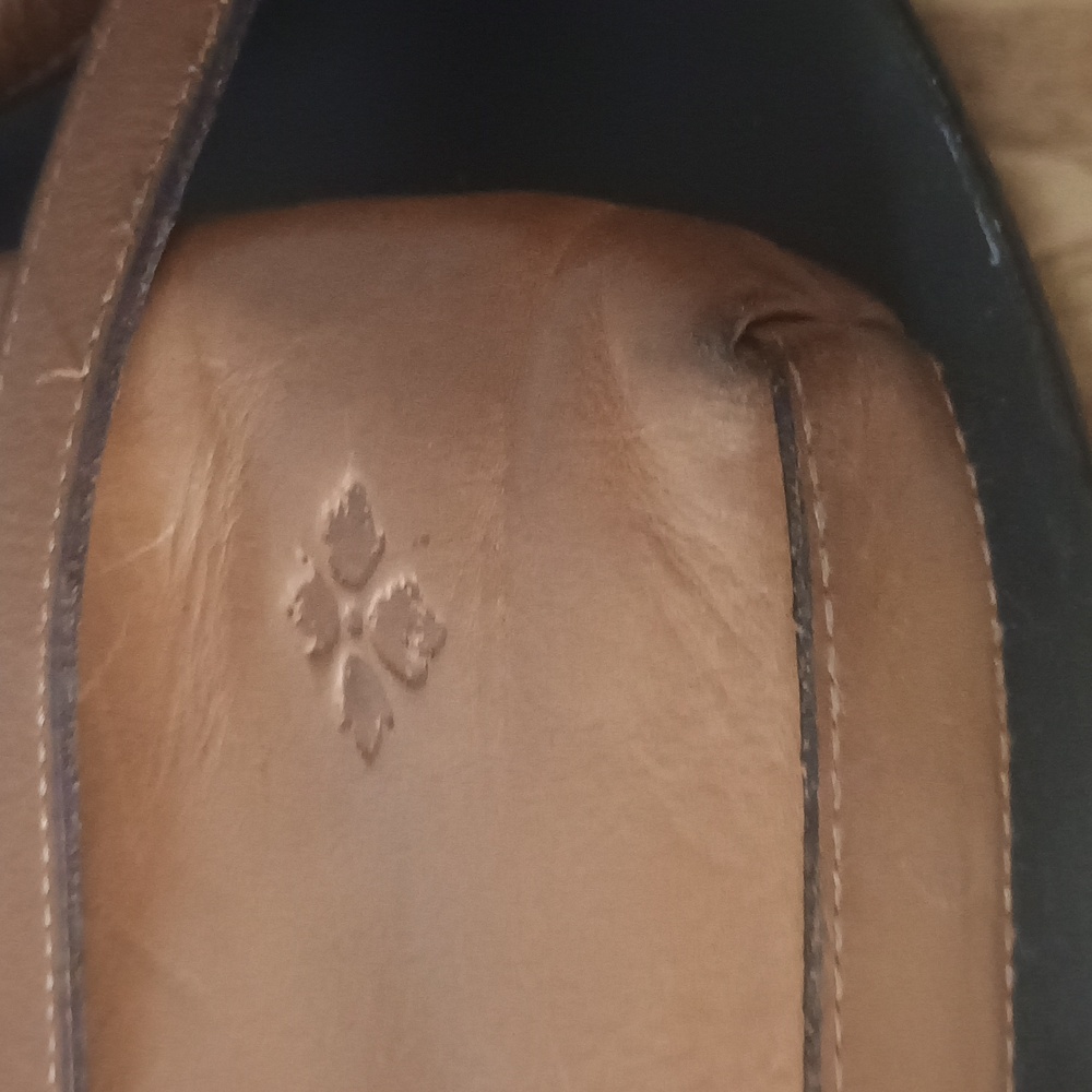 Patricia Nash Crossbody - Picture 10 of 11